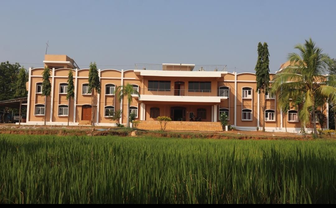 WhatsApp Image 2025-12-04 at 12.31.18